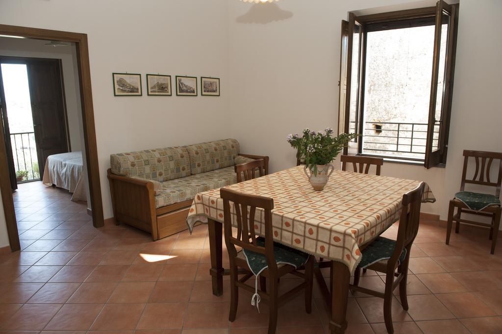 Ferienwohnung Casa Lippi Casal Velino Zimmer foto
